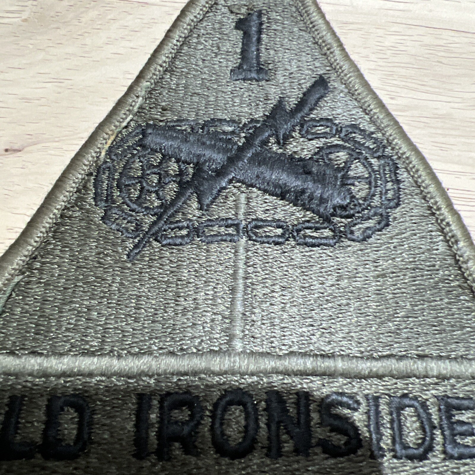 Vintage US Army Old Ironsides #1 First Armored Edition Triangle Patch