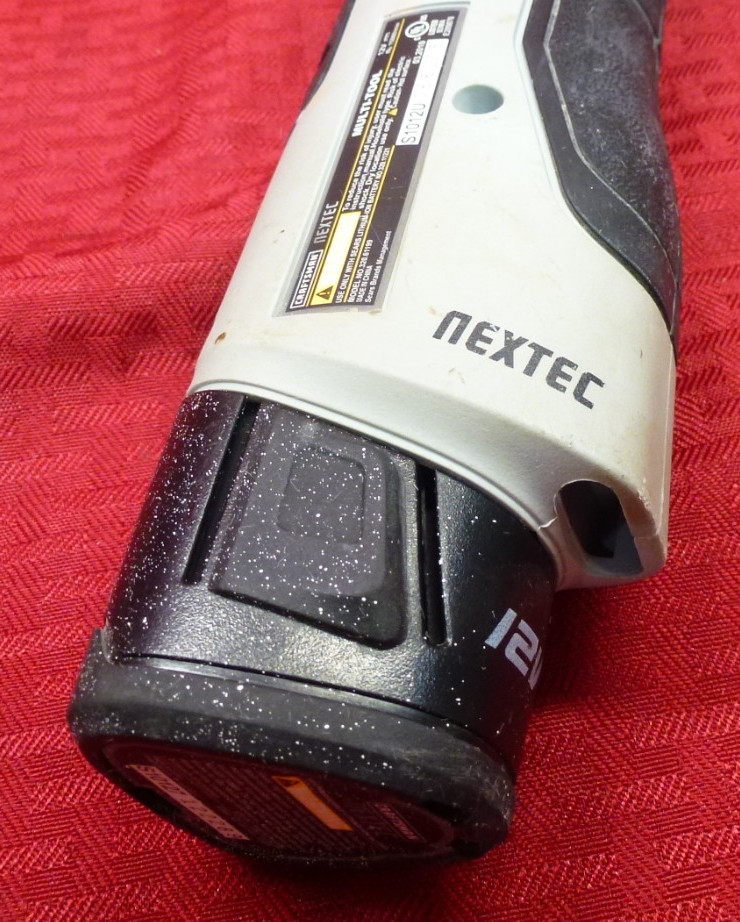 CRAFTSMAN NEXTEC 320.61199 12V CORDLESS OSCILLATING MULTI-TOOL