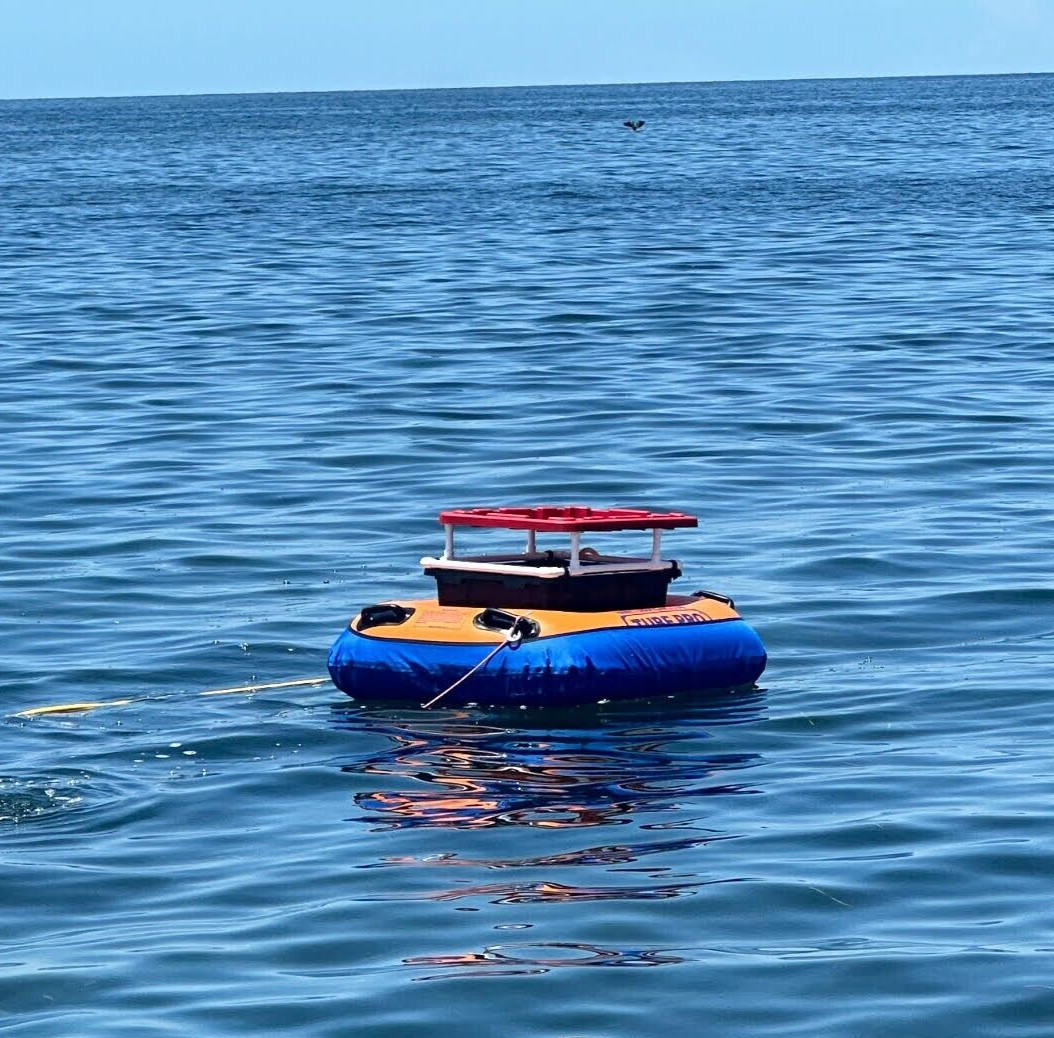 Hookah Diving Float raft with protective bottom cover and PVC frame