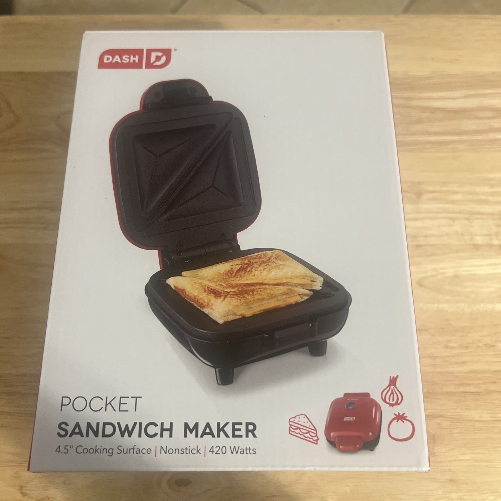 NEW In Box Dash Pocket Sandwich Panini Maker Nonstick 4.5 inch Cooking Surface