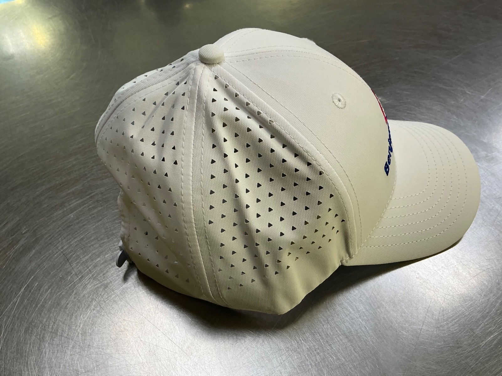 Benjamin Moore Painter's Cap WHITE