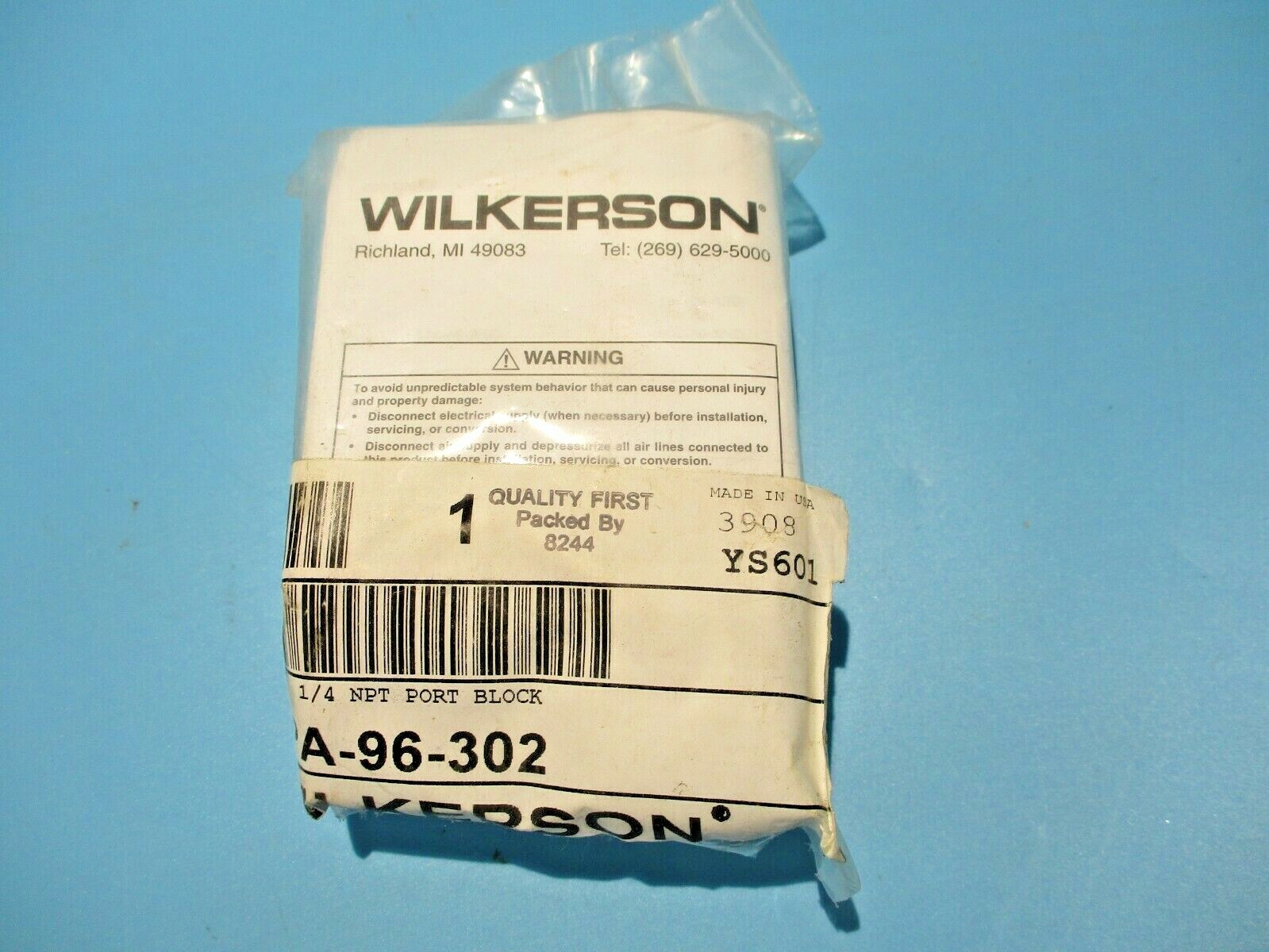 NEW WILKERSON GPA-96-302 1/4"NPT PORT END BLOCK CONNECTOR