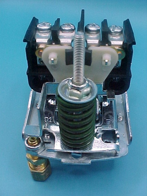TELEMECANIQUE PUMPTROL PRESSURE SWITCH 9013 SE