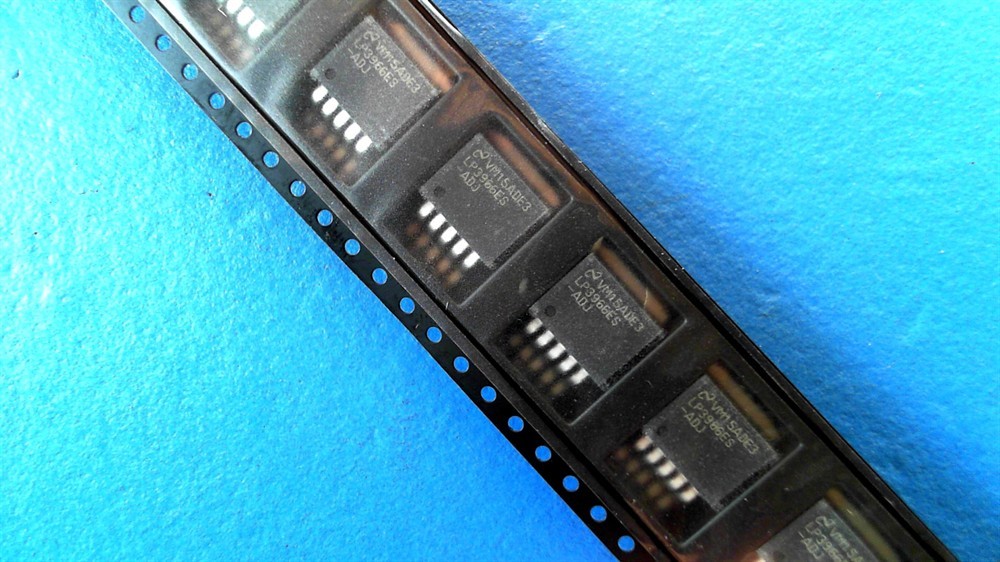 New (22pcs) LP3966ESX-ADJ NATIONAL SEMI IC Linear