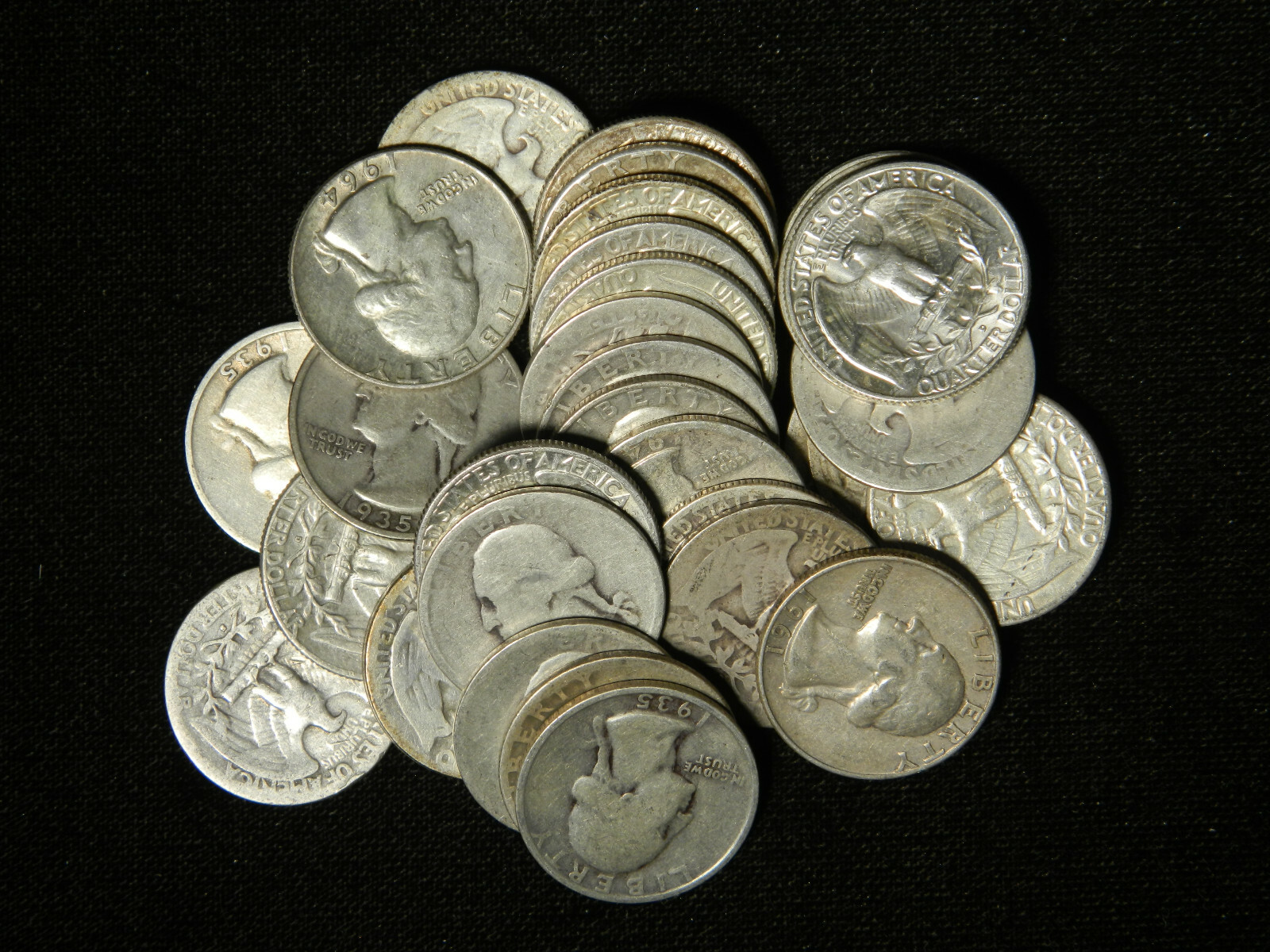 Lot of 10 Washington Quarters ~ 1932-1964 90% Silver ~ Old US Coins!