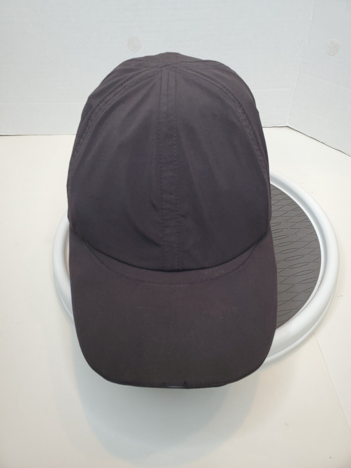 Lululemon Hat Adjustable Breathable Black Baseball Cap Unisex SEE READ