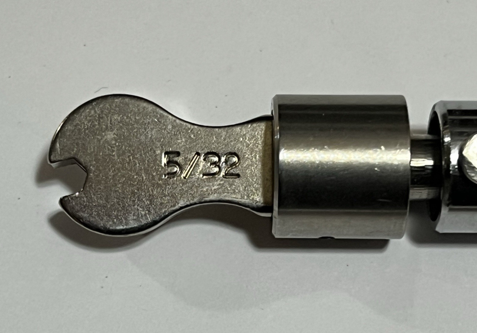 Fairview Seekonk Torque Wrench NC-100 Pre-Set 2 In/Lbs Click Type 5/32 Bit USA