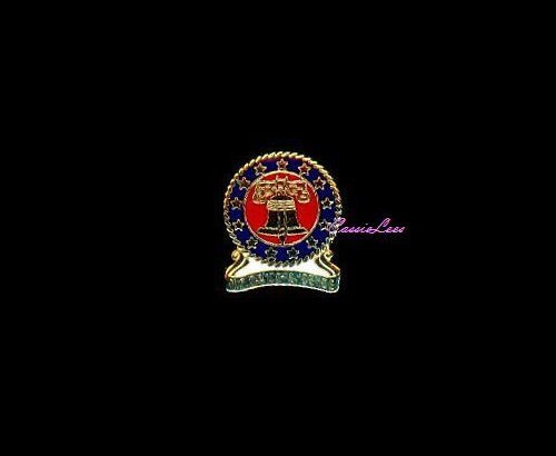 US Navy USS Independence  + a custom promo pin