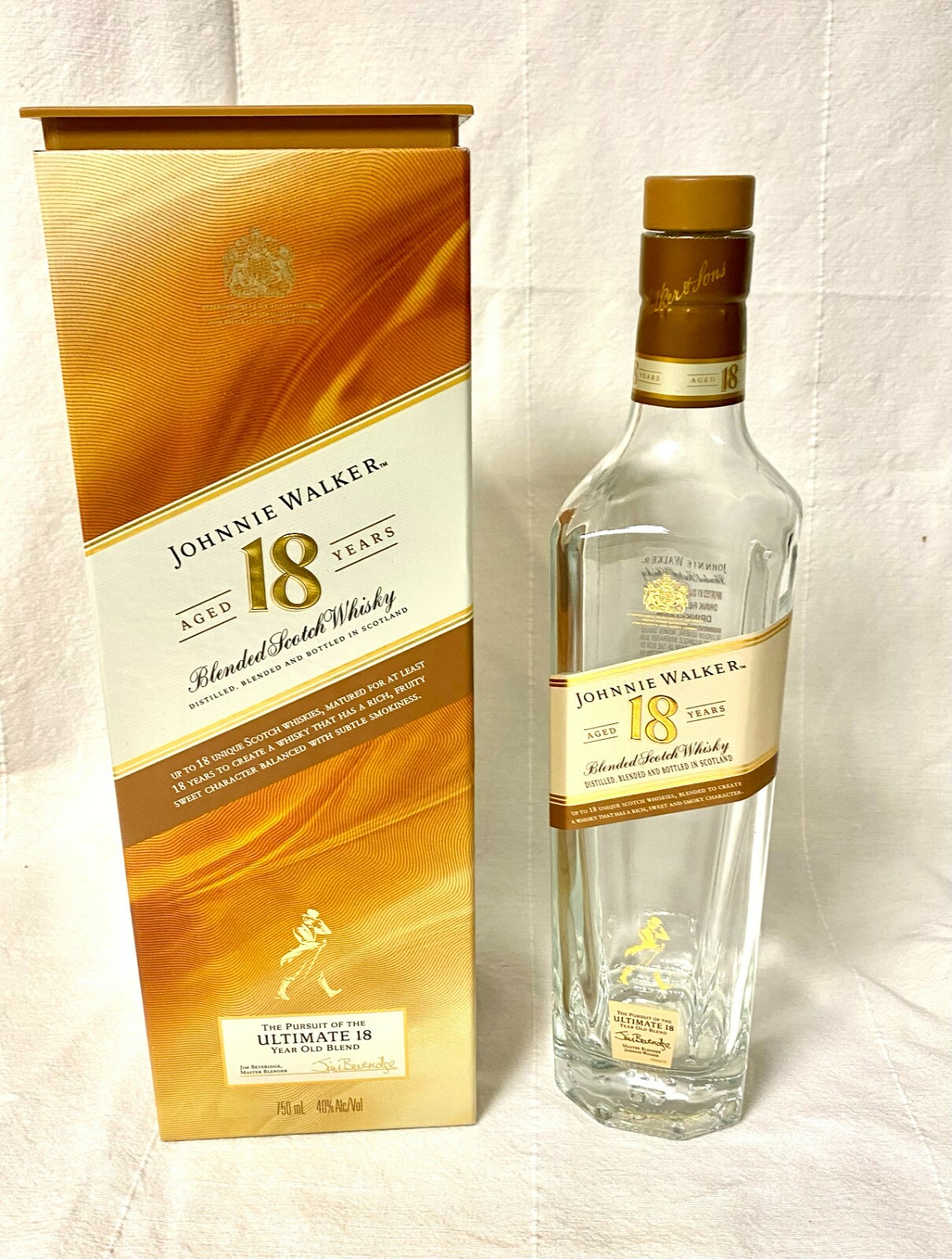 Johnnie Walker 18 Gold Label Scotch Whiskey EMPTY Bottle 750 ml with Box