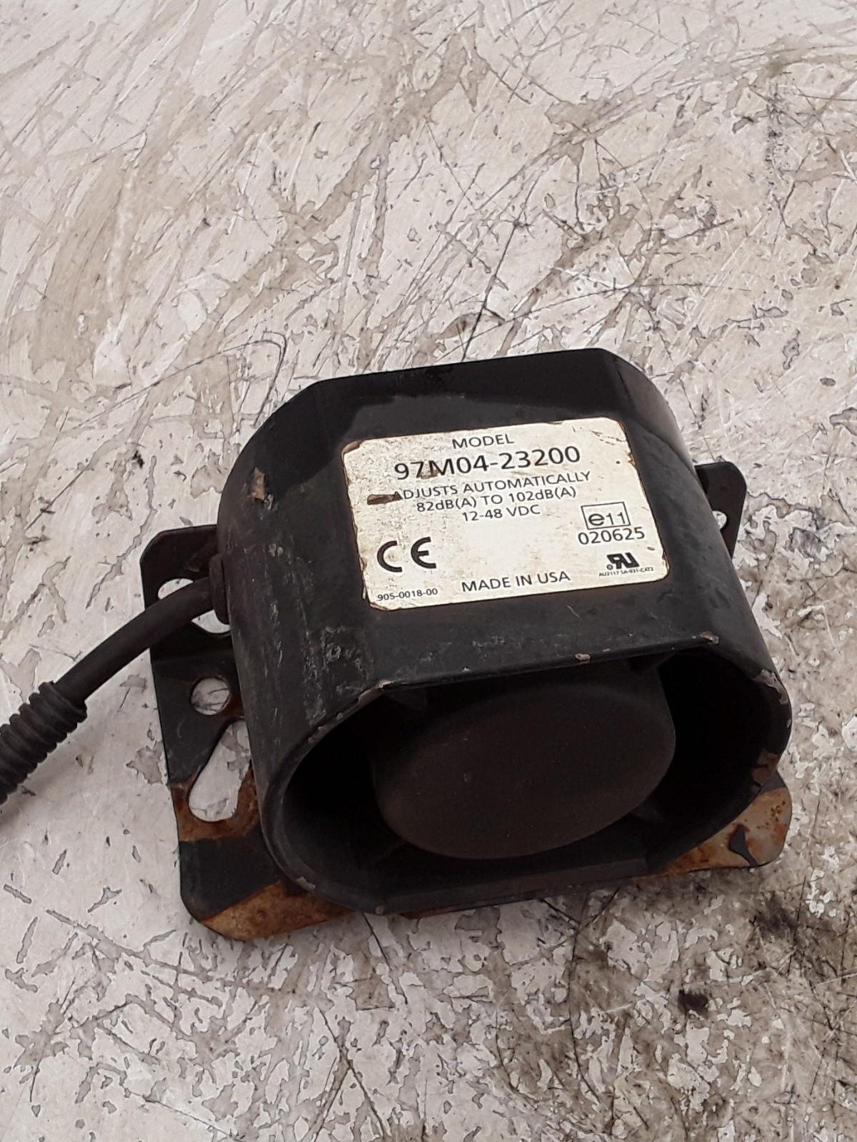 Model 97M04-23200 Backup Alarm 12-48VDC