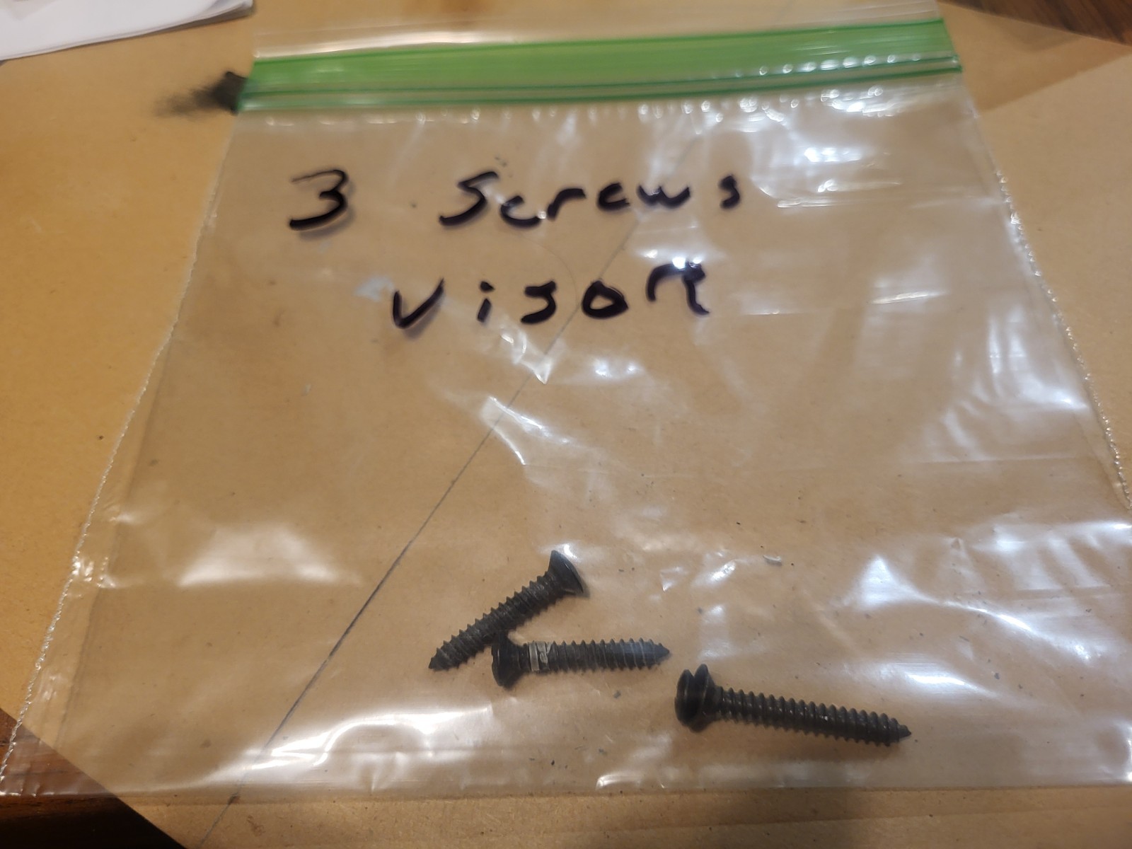Ford Ranger 98 - 03  Visor Mount Screws a