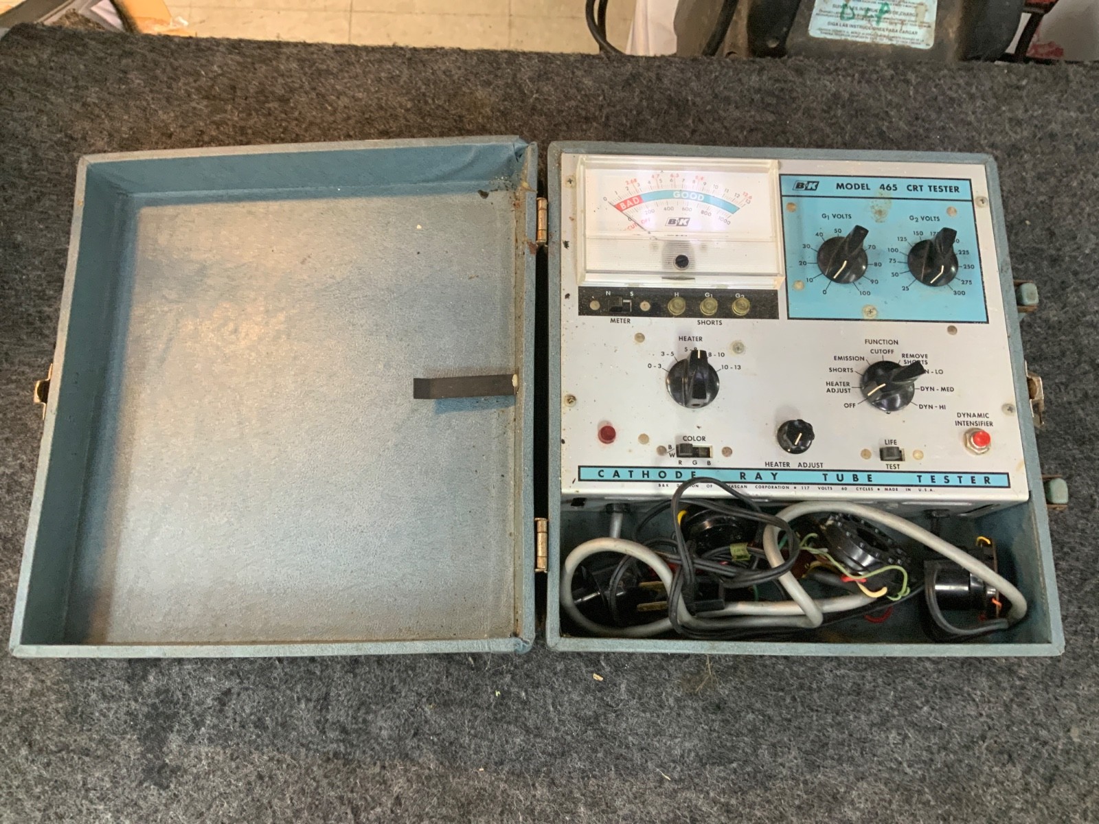 Vintage B&K CRT Model 465 Cathode Ray Tube Tester w Instructions For Parts