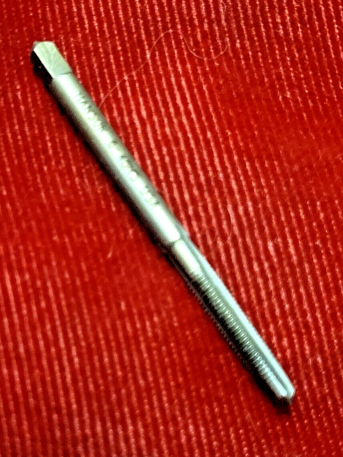 12-28 Taper Tap NF Irwin 1033 Carbon Steel 4 FL USA 12/28 Hanson