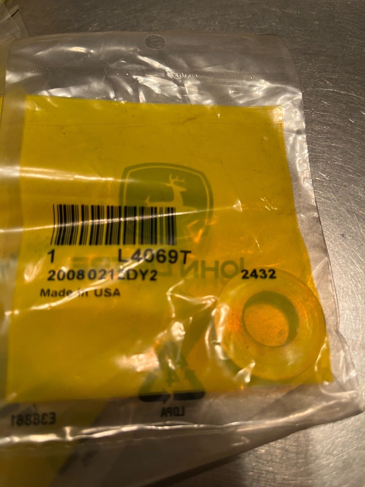 L4069T   Genuine OEM  John Deere  WASHER