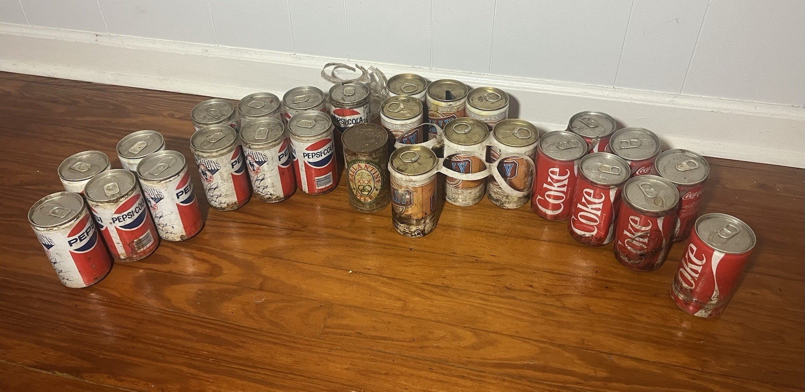 Vintage Mixed Cans Coca Cola - Pepsi Jacksons World Tour - Billy - Ballantine