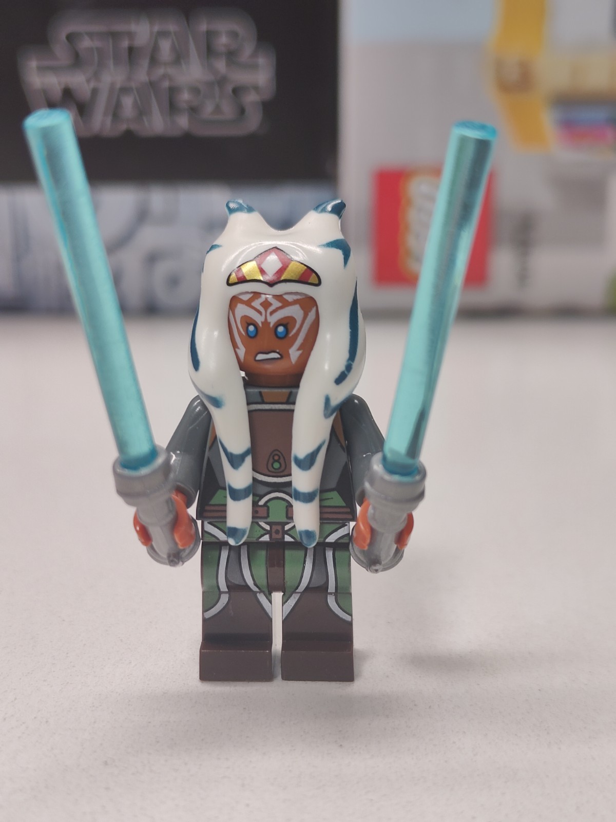 NEW Star Wars Rebel Ahsoka Tano Custom Lego Minifigure - Tunic w/ armor and belt