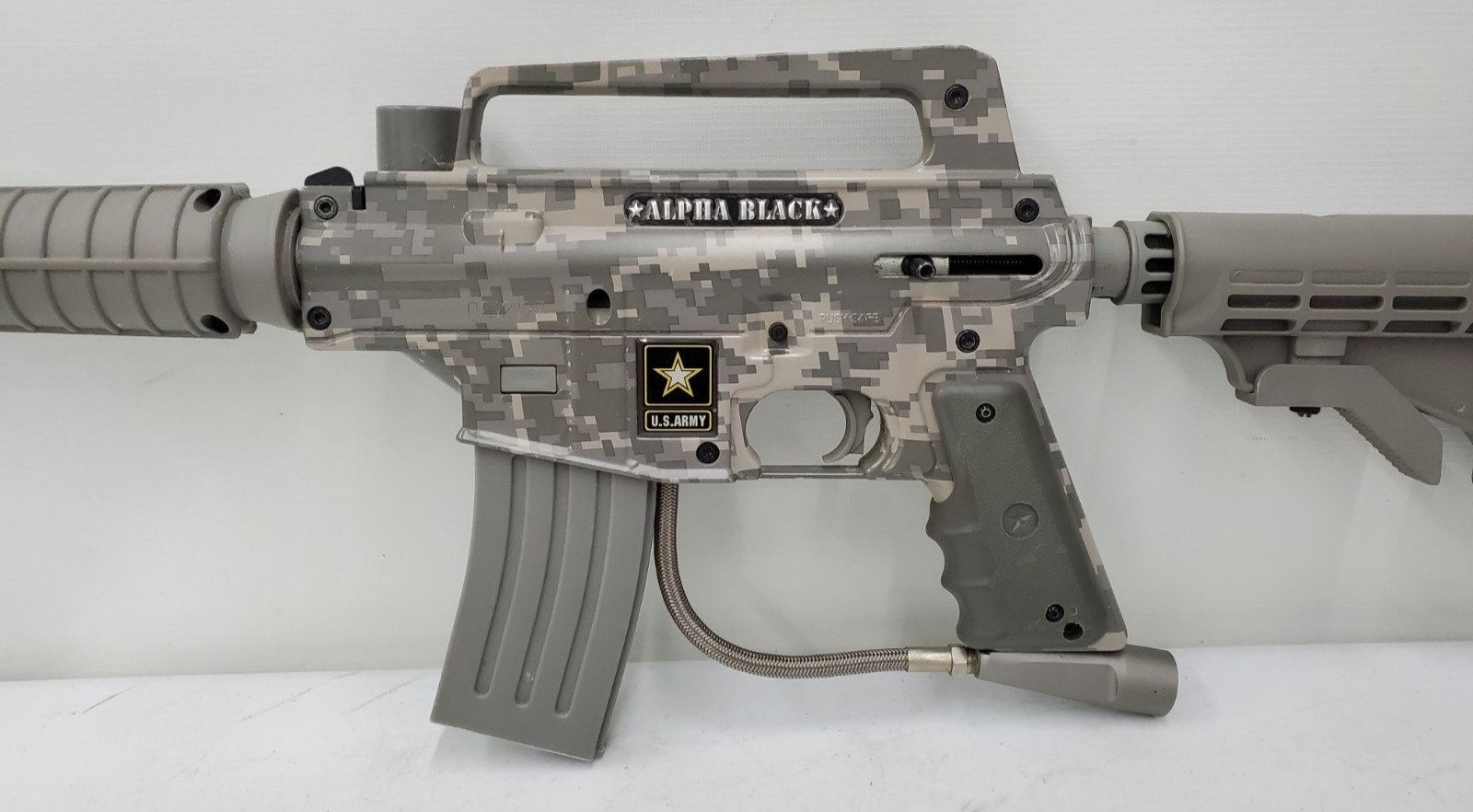 ALPHA BLACK PAINTBALL MARKER (132489-3 AR BY27)