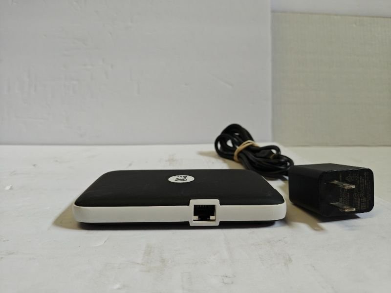 Kingston MobileLite Wireless G2 SD Card Reader WiFi Media Hub