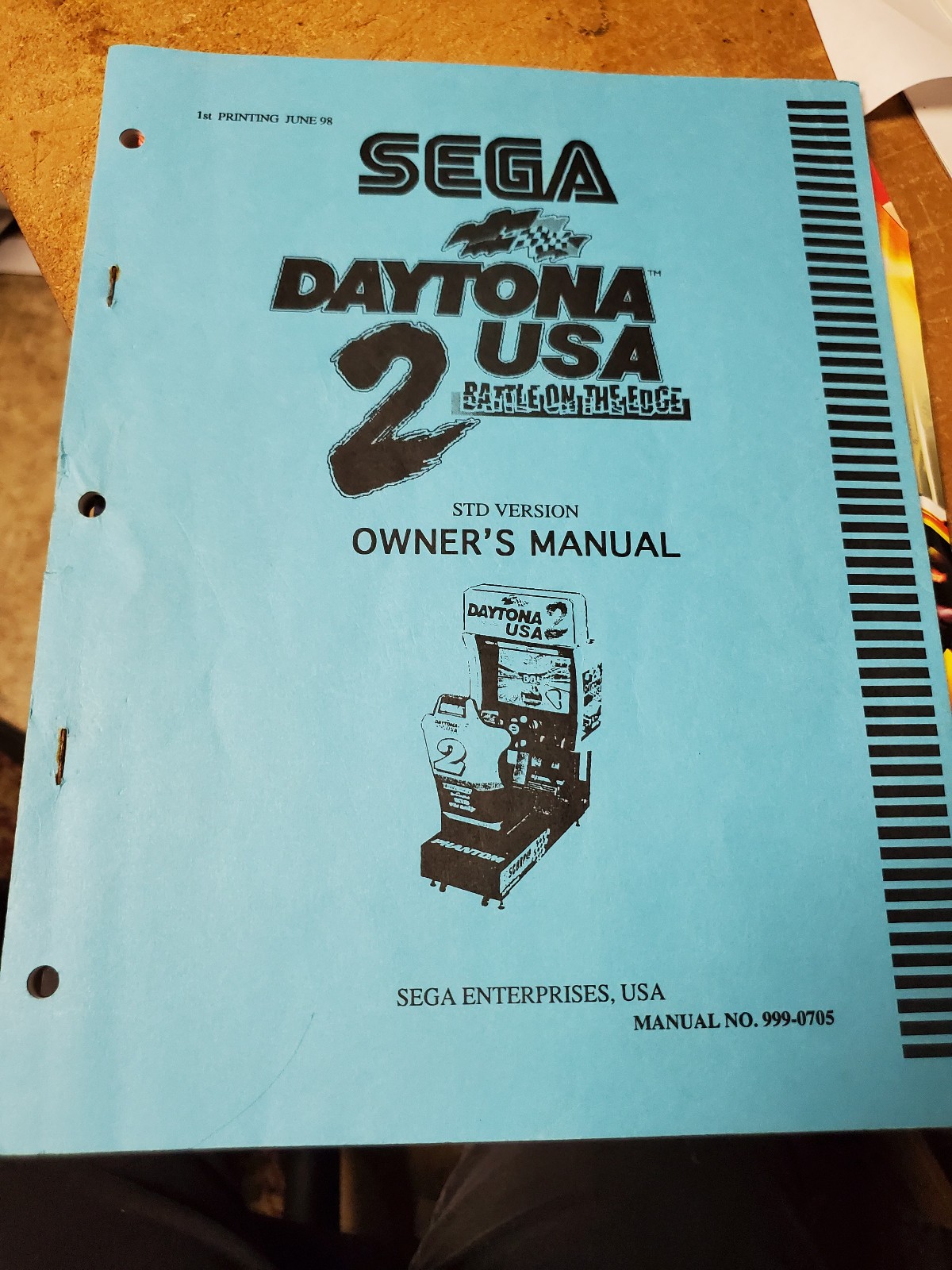 Sega DAYTONA USA 2 BATTLE ON THE EDGE Arcade Video Game Manual