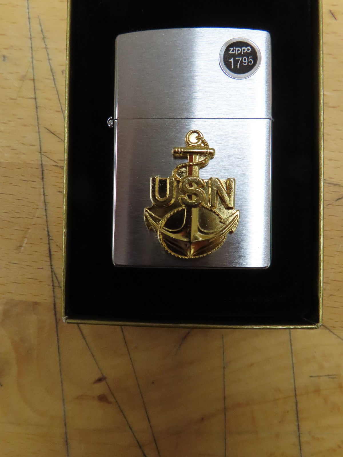 Vintage Zippo Lighter-U.S. Navy-Mint, NIB (Dates to 1980s) 280ANC