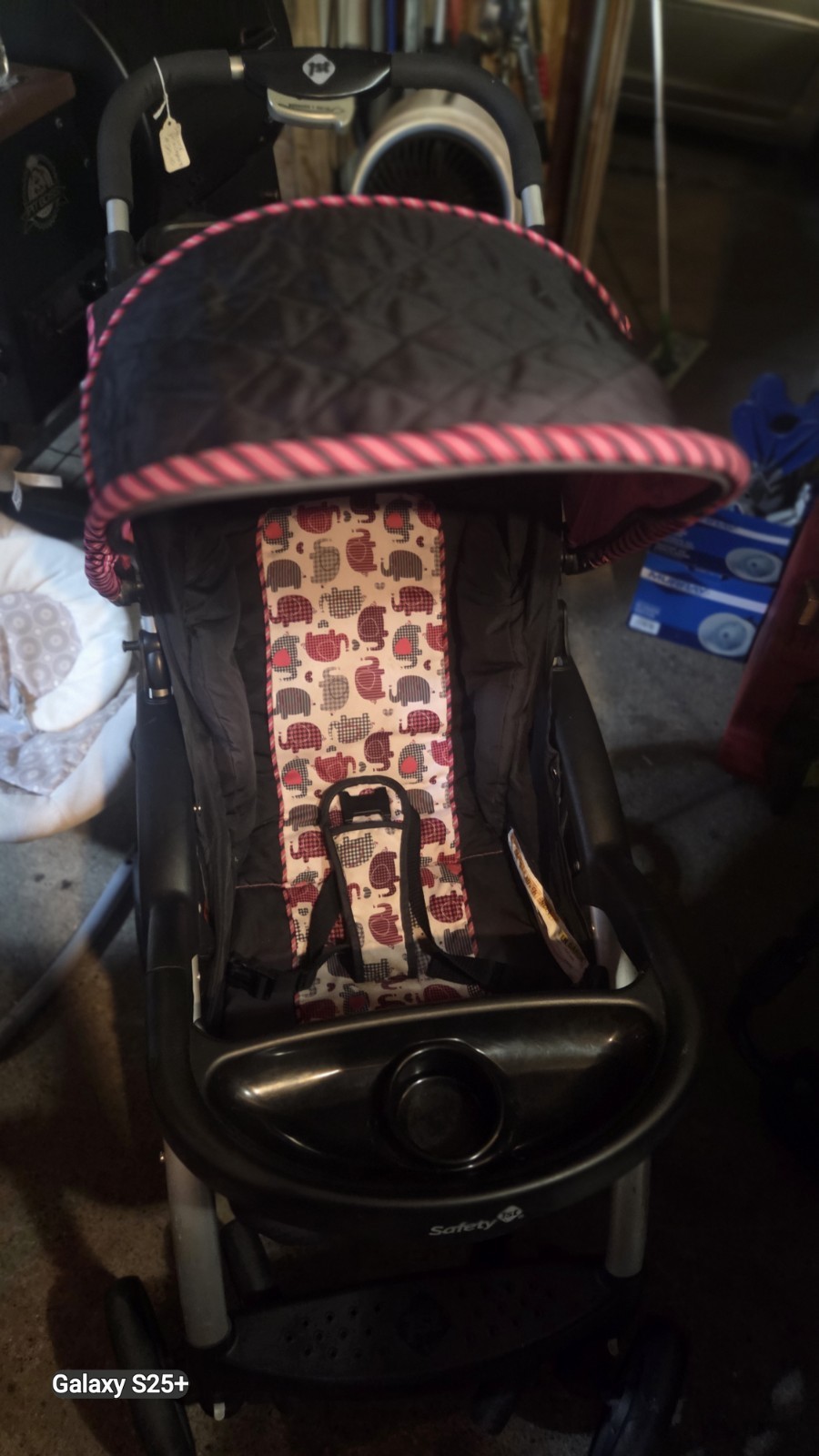 Safety 1st Single Stroller Black/Pink Canopy Hood Cup Holder Storage Basket