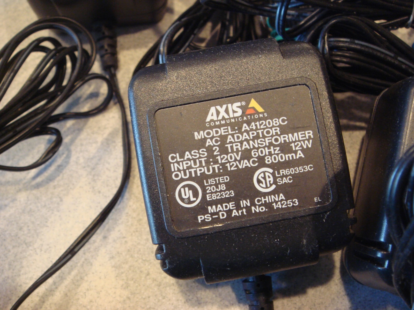 Axis 2401 Video Server Tested complete with power cord 0103-011-01NTSC FREE SHIP