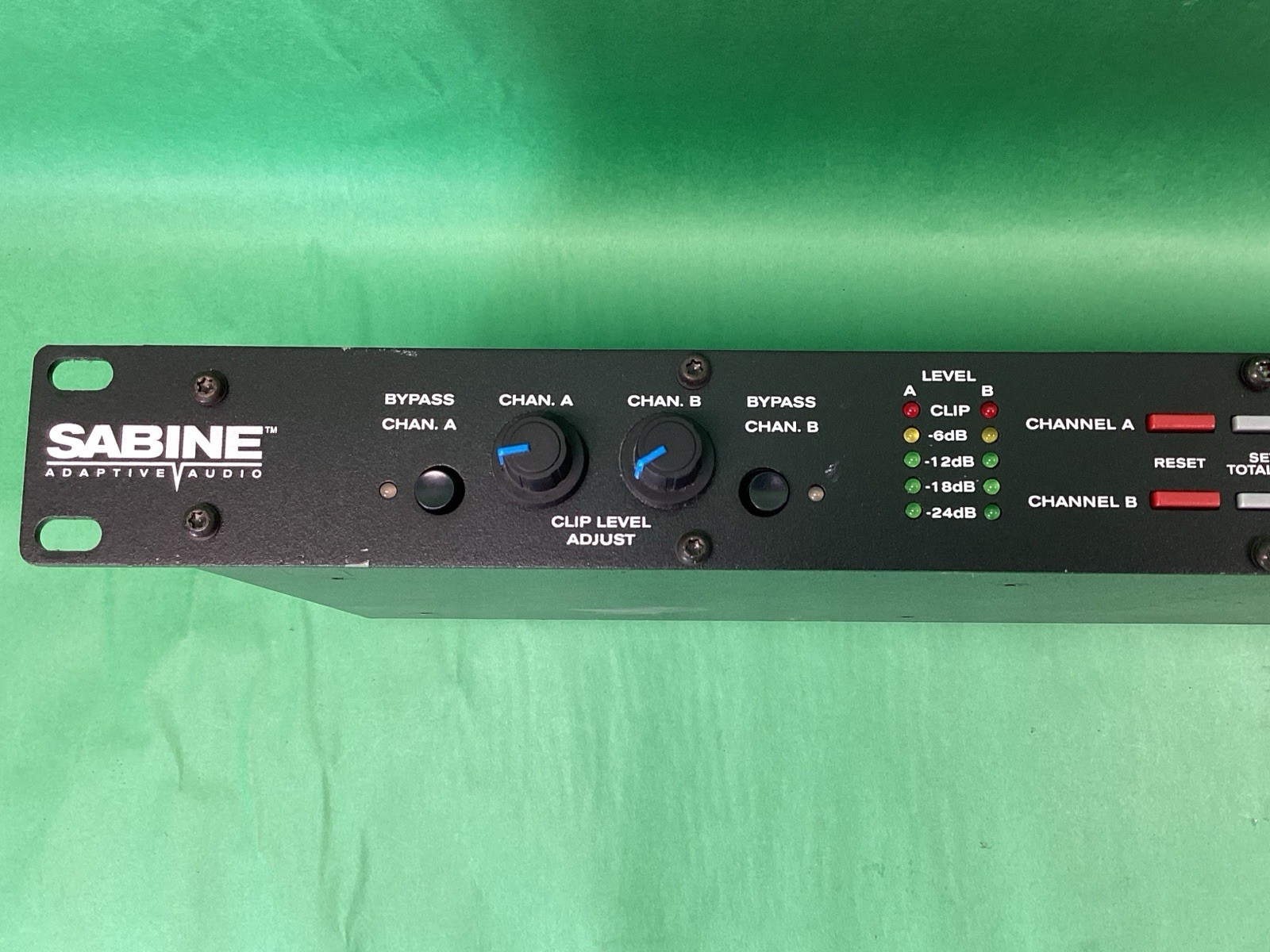 SABINE FBX 1802 Dual Feedback Exterminator Processor Rack Mount - UNTESTED