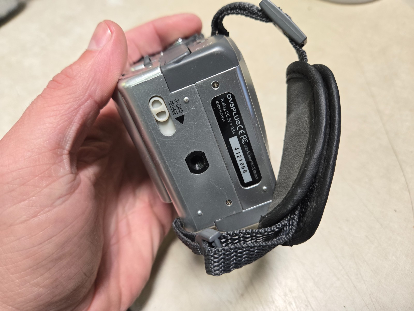 DV5 Plus 4.1 Megapixels Digital Camera/Video Camcorder Camcorder only!