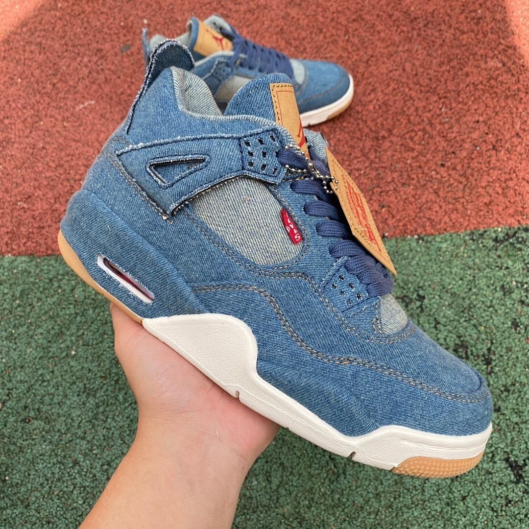 AJ4 Retro “Levi's Denim” Levi's Denim Bluel AO2571-401 NEW Men's Size 4-11
