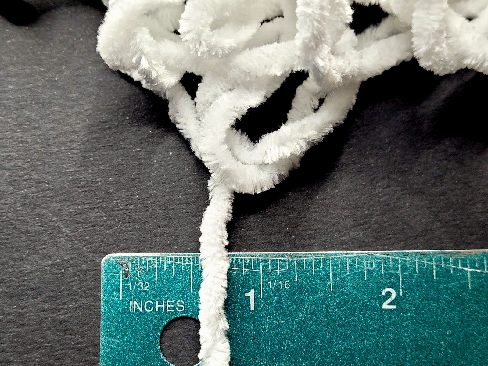 CHENILLE - SNOW WHITE - Medium - 5 Yard Pack - Fly & Jig Tying Material - NEW!
