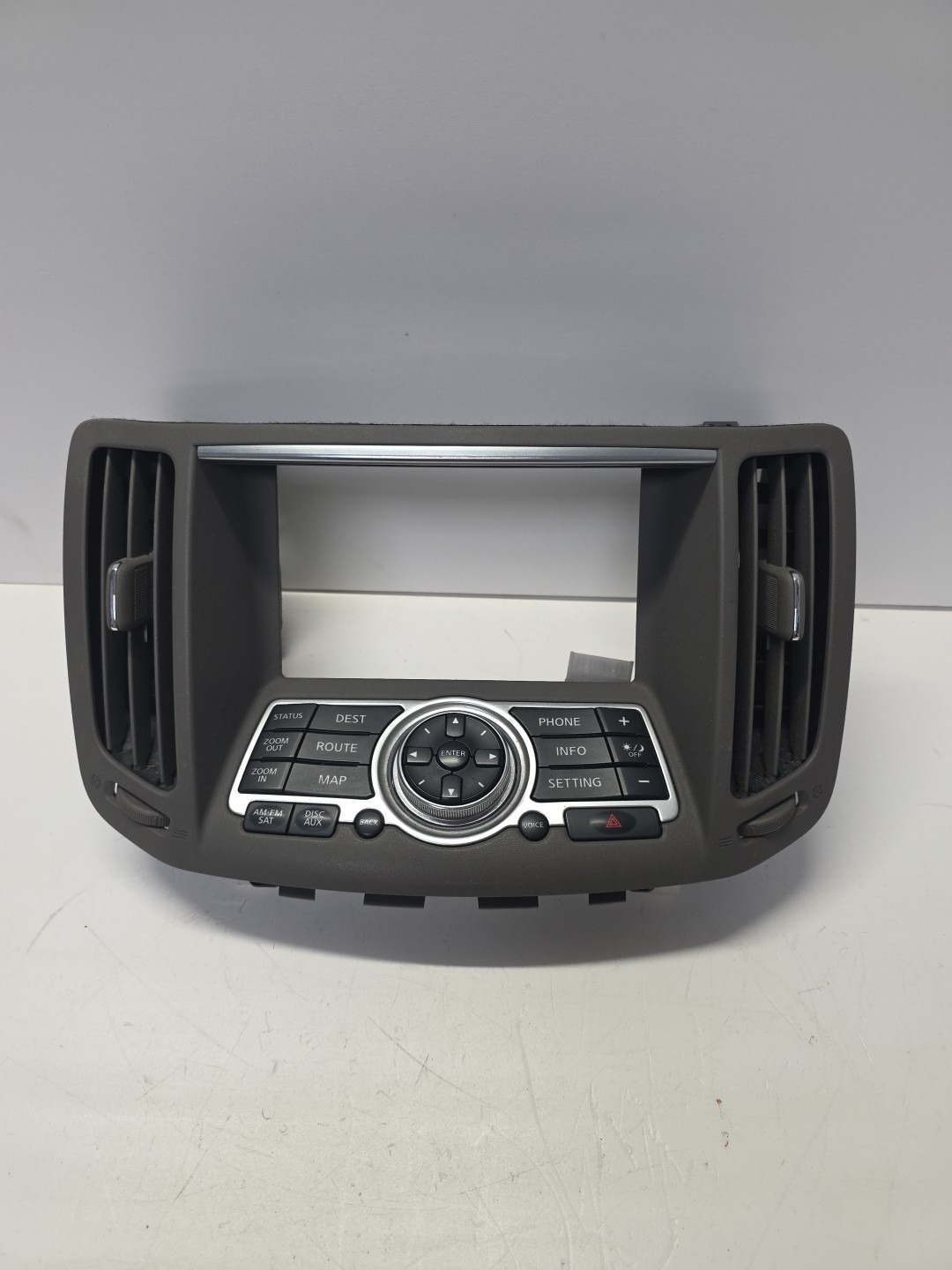 2007 08 09 10 Infiniti G35 Radio Control Panel Bezel Vents Trim 28395 JK65B OEM