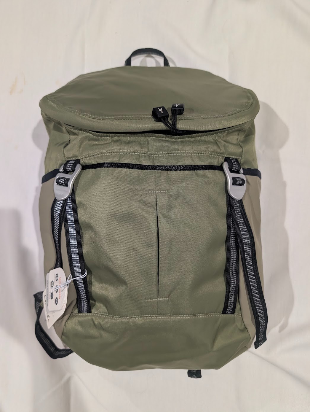 [NWT] Aruna Project Water Resistant Backpack w/ Yoga Mat Straps [Olive Green]