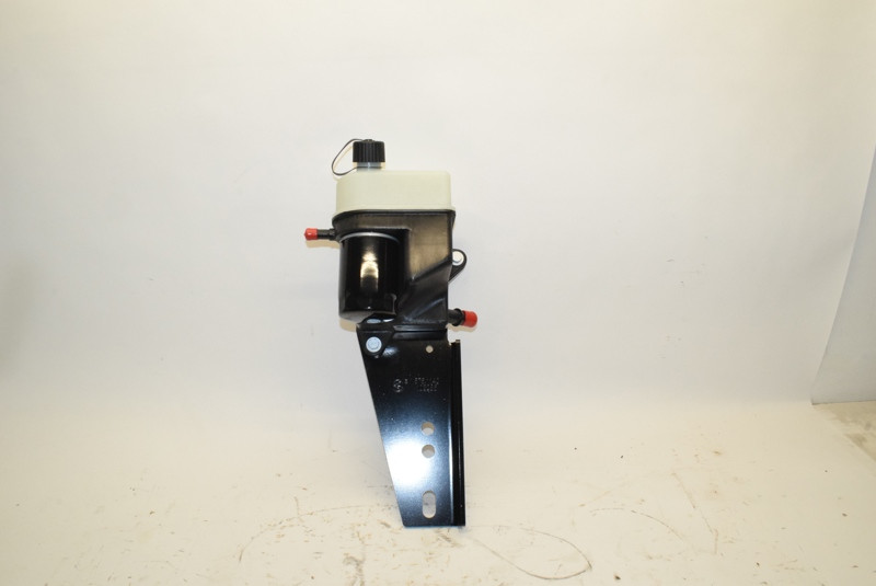 Peterbilt 579 Power Steering Reservoir J866024 (631-10969)