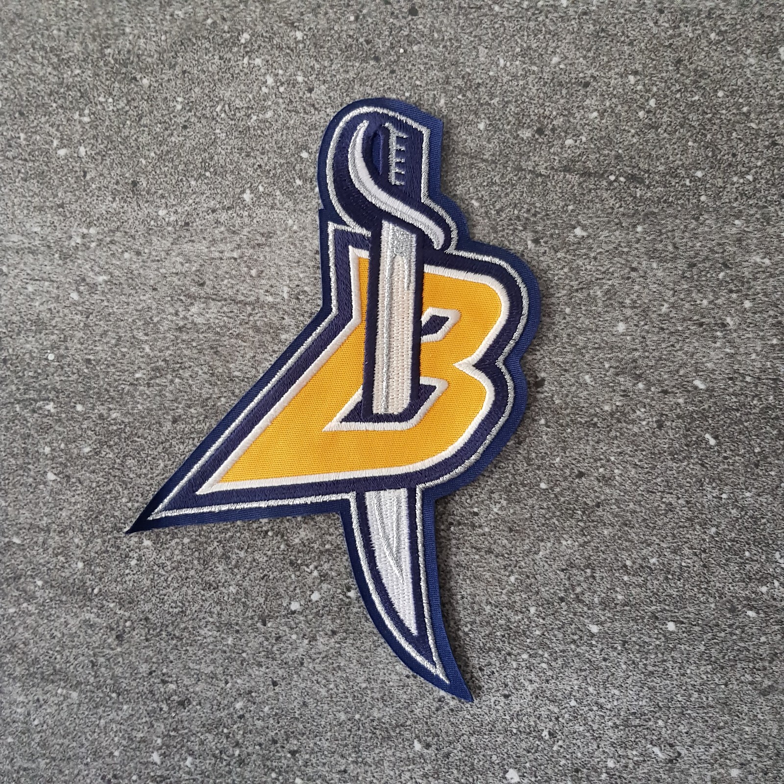 2pcs Shoulder Patch Buffalo Sabres Badge Logo For Jersey