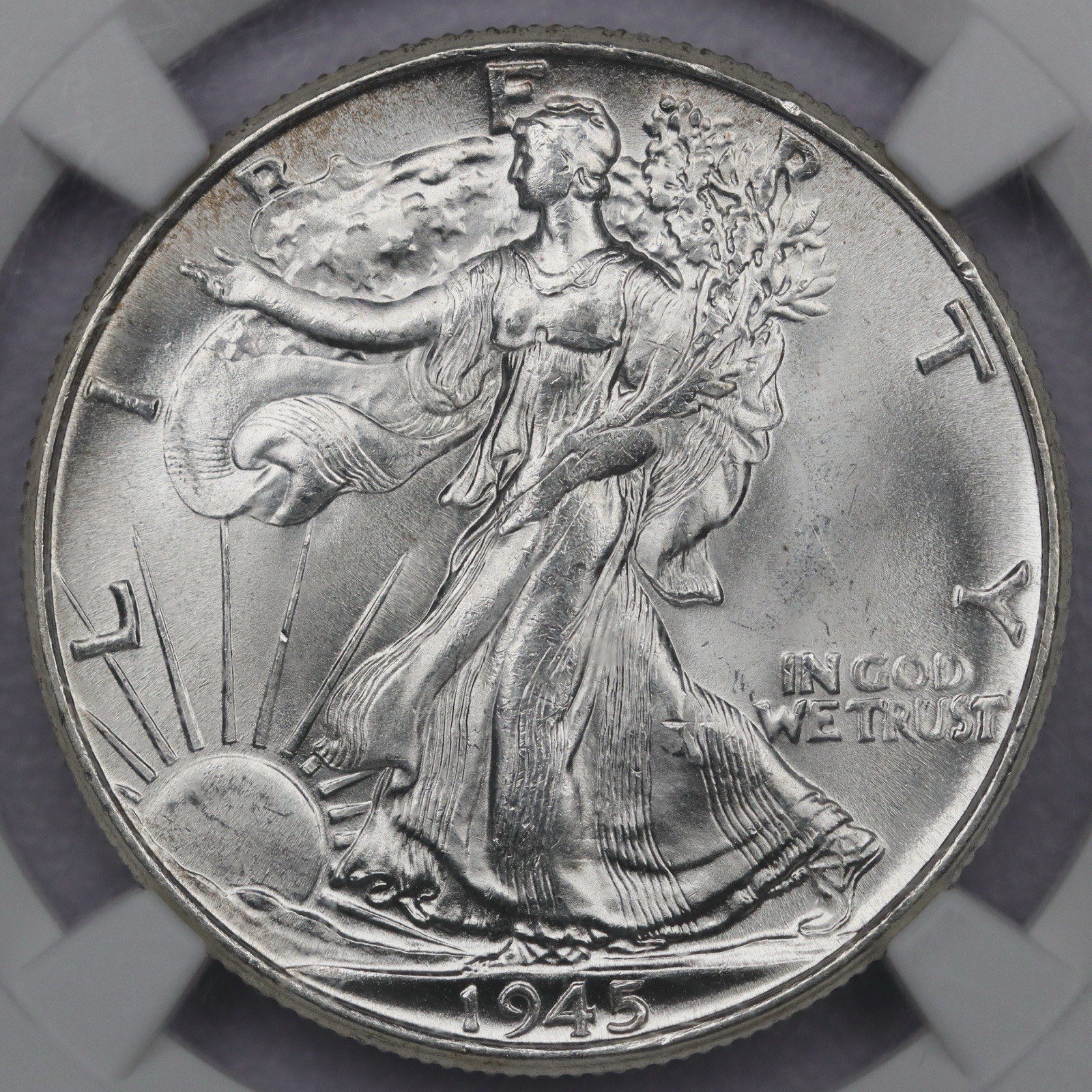 1945 50c Walking Liberty Half Dollar - NGC MS 64