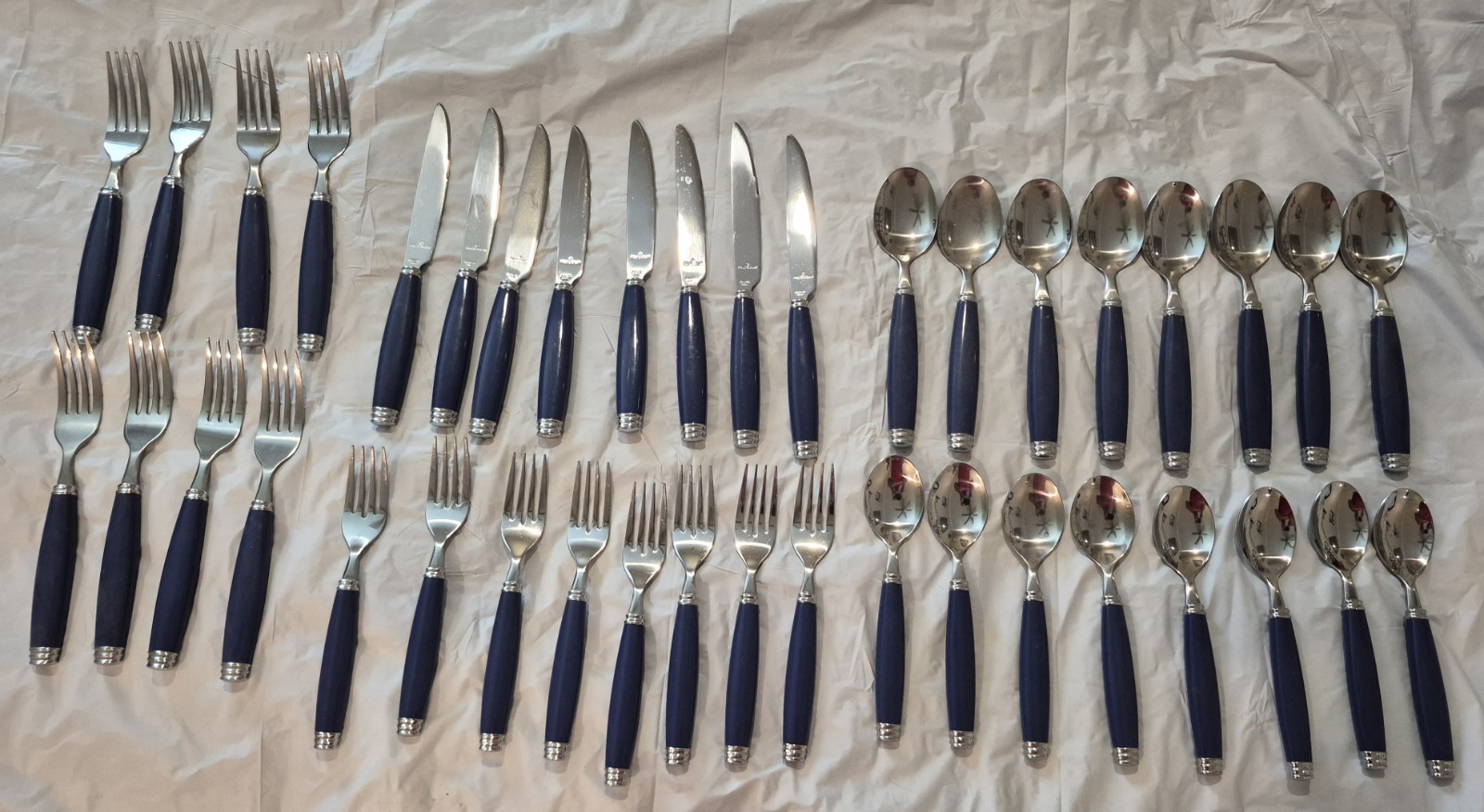 Pfaltzgraff Flatware Stainless Steel Blue Acrylic Handle Service for 8