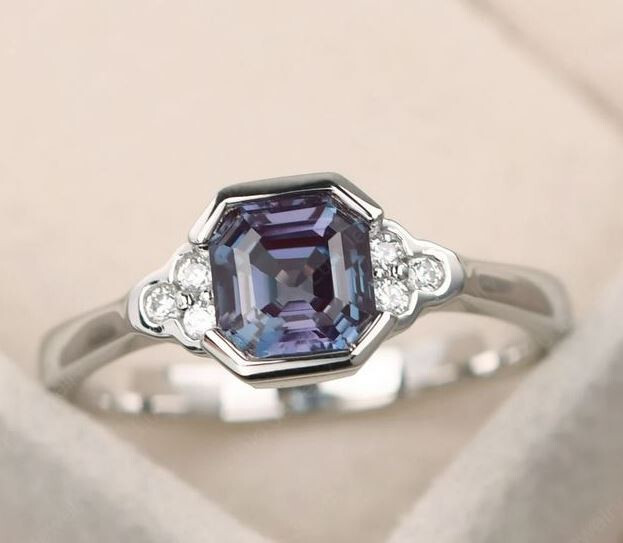 925 Sterling Silver 6 mm Asscher Cut Alexandrite Gemstone Bezel Zircon Ring