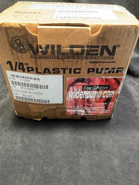 Weldon 1/4" plastic pump - NEW