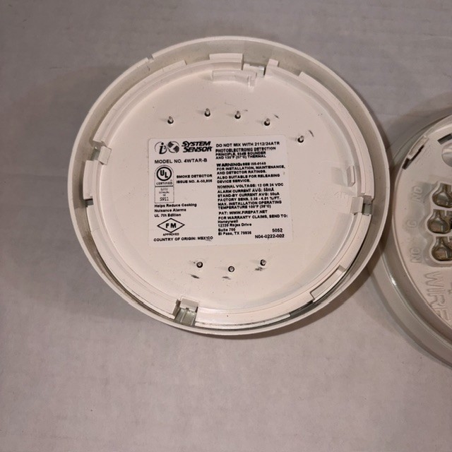 System Sensor i3 4WTAR-B Smoke Detector