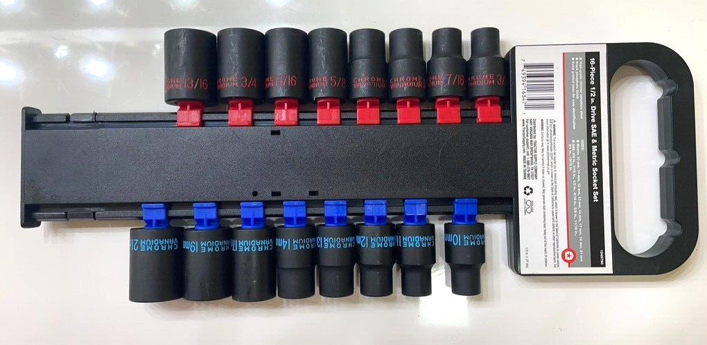 socket set 16 piece new Tractor supply 1/2 inch drive SAE & Metric nwt nice gift