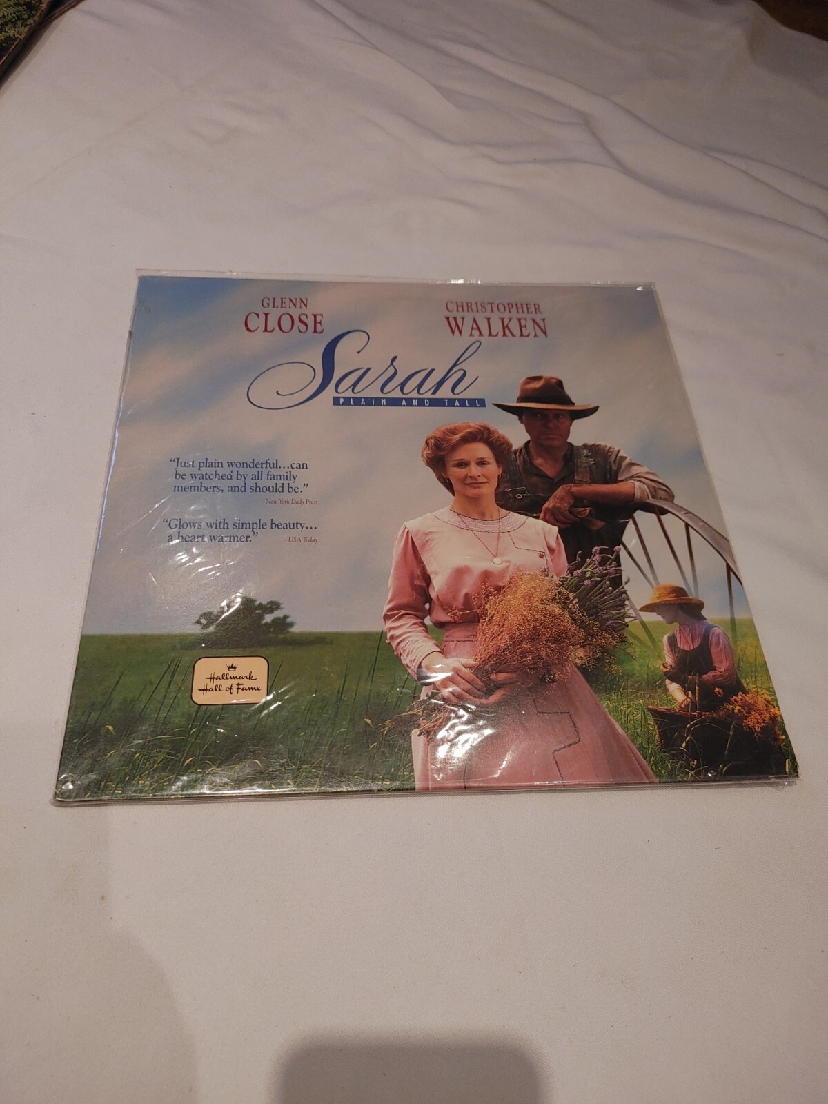 SARAH PLAIN AND TALL Laserdisc LD Like New *VERY RARE*