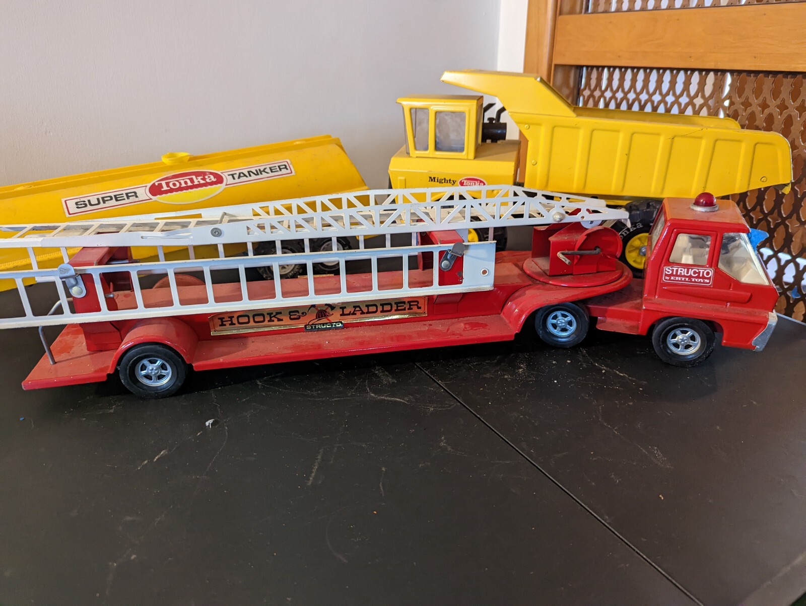 Vintage lot of Tonka/ERTL Trucks