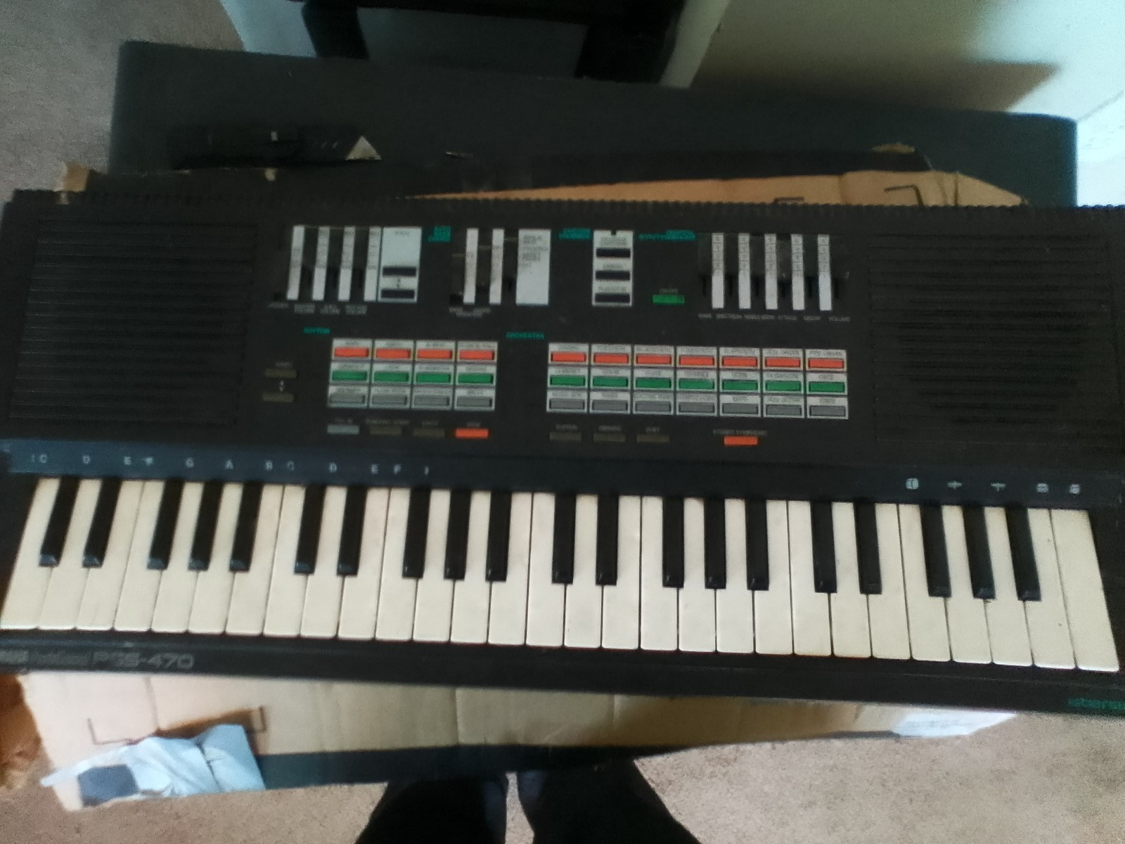 YAMAHA PortaSound PSS-470 Electronic Keyboard Synthesizer - Works