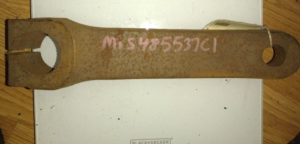 New International Harvester Navistar 5485537c1 Pitman Steering Arm