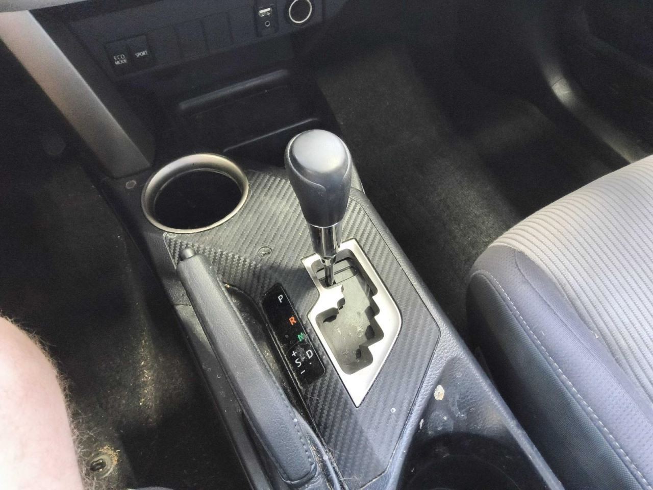 RAV 4     2015 Transmission Shift 757160