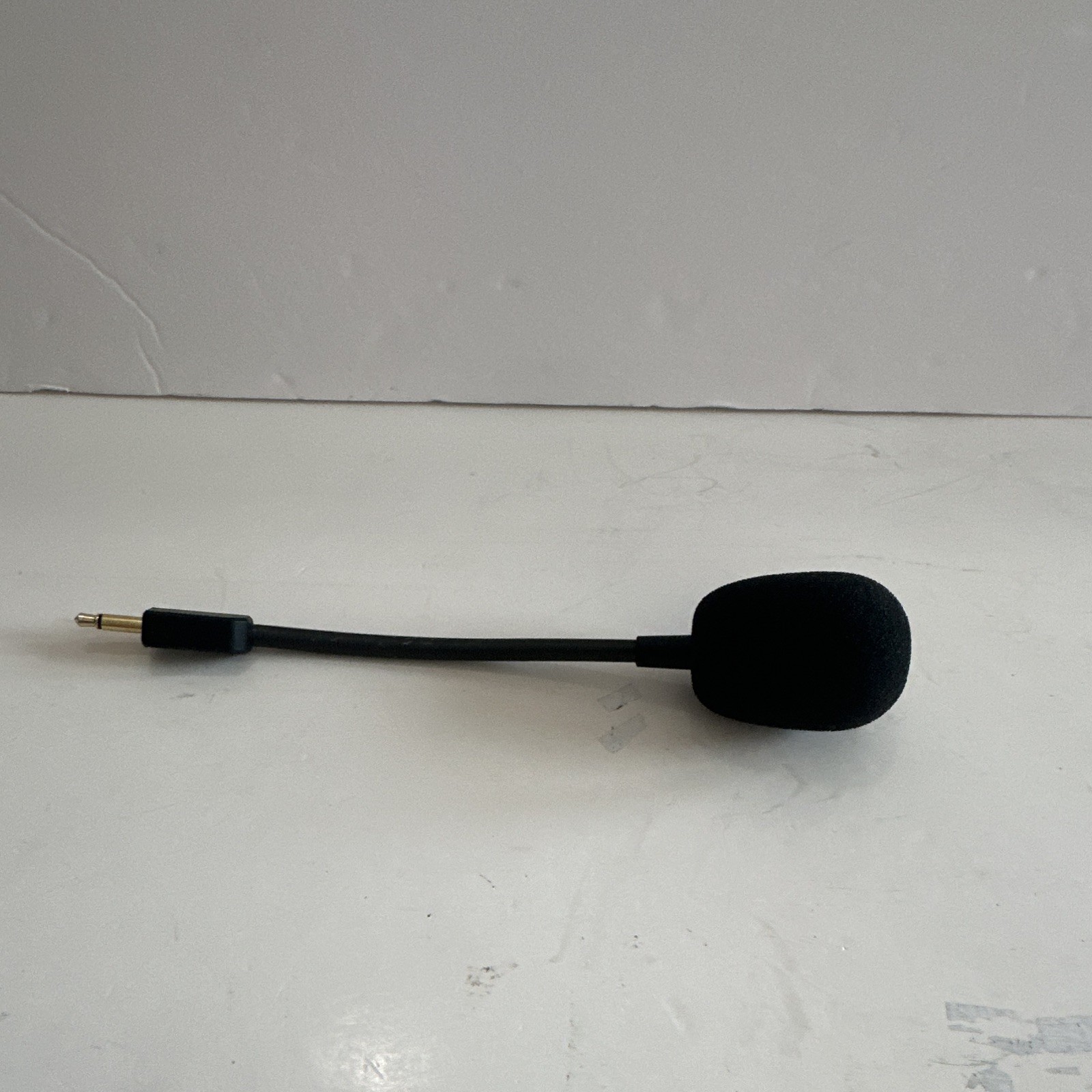 Wired Boom Microphone Black w/ Foam Windscreen 3.5mm Jack Plug Used