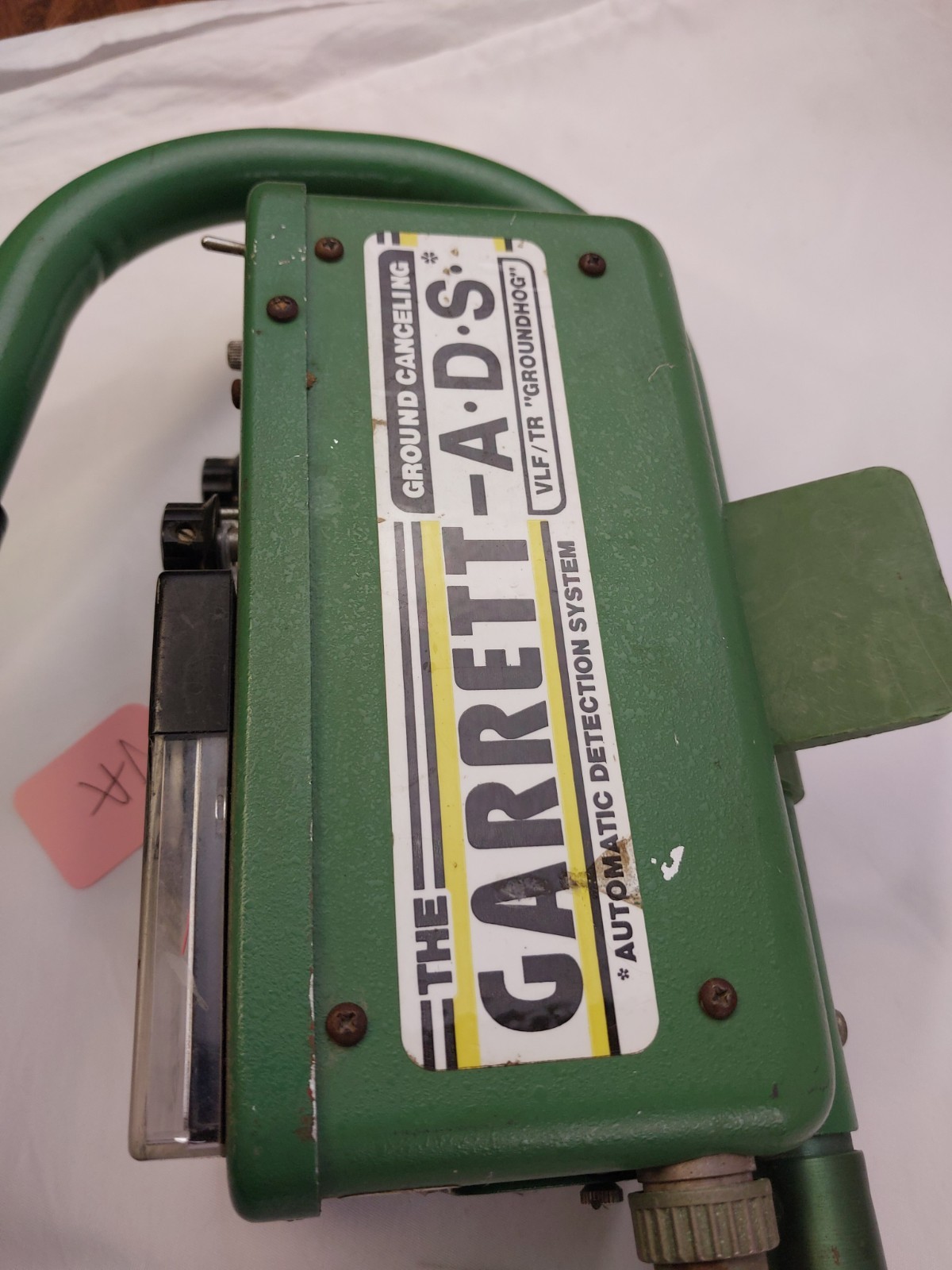 Garrett ADS VLF/TR "Groundhog" Metal Detector Working