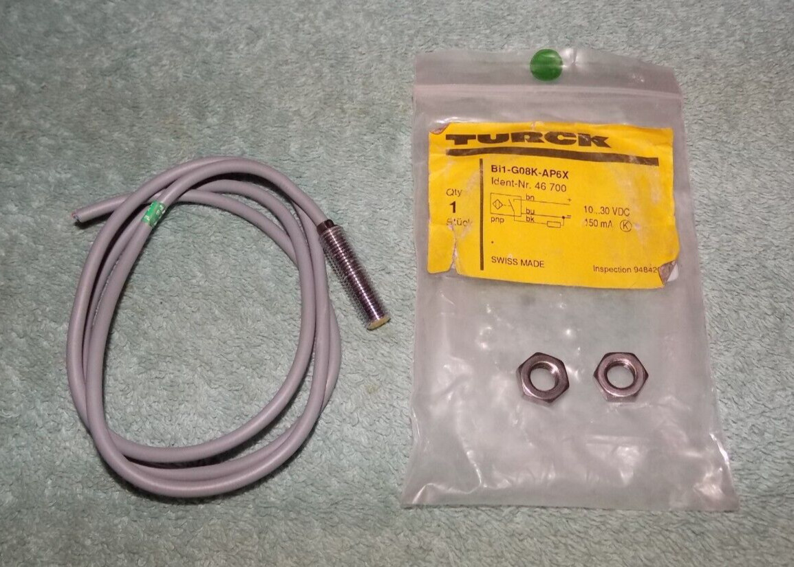 New Turck BI1-G08K-AP6X Proximity Switch 8mm #46700 10-30 VDC 1 mm Sensing PNP