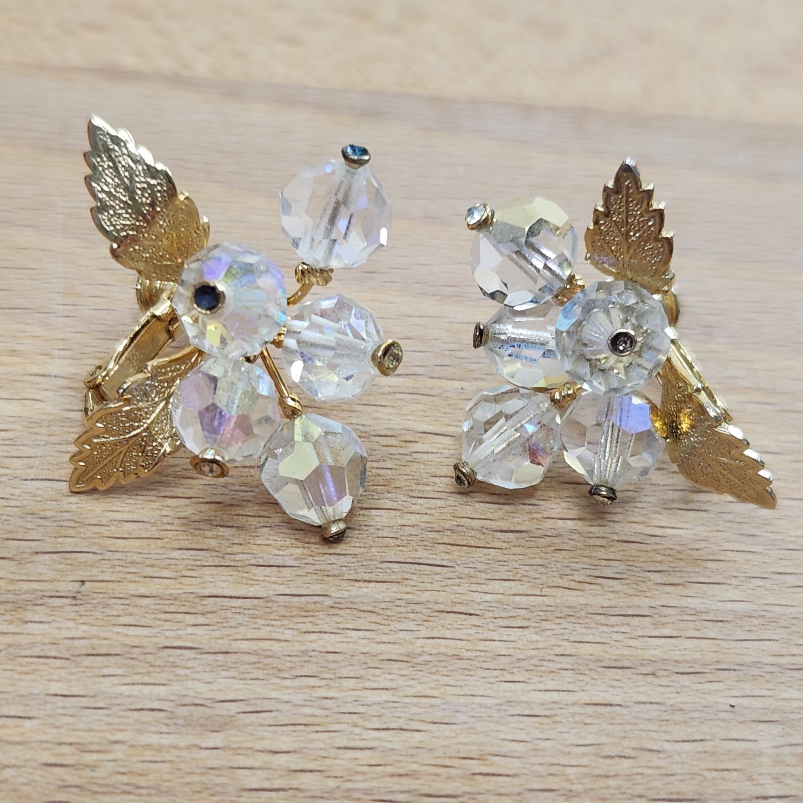 Vintage Aurora Borealis Cluster Berries & Leaves Clip-On Earrings