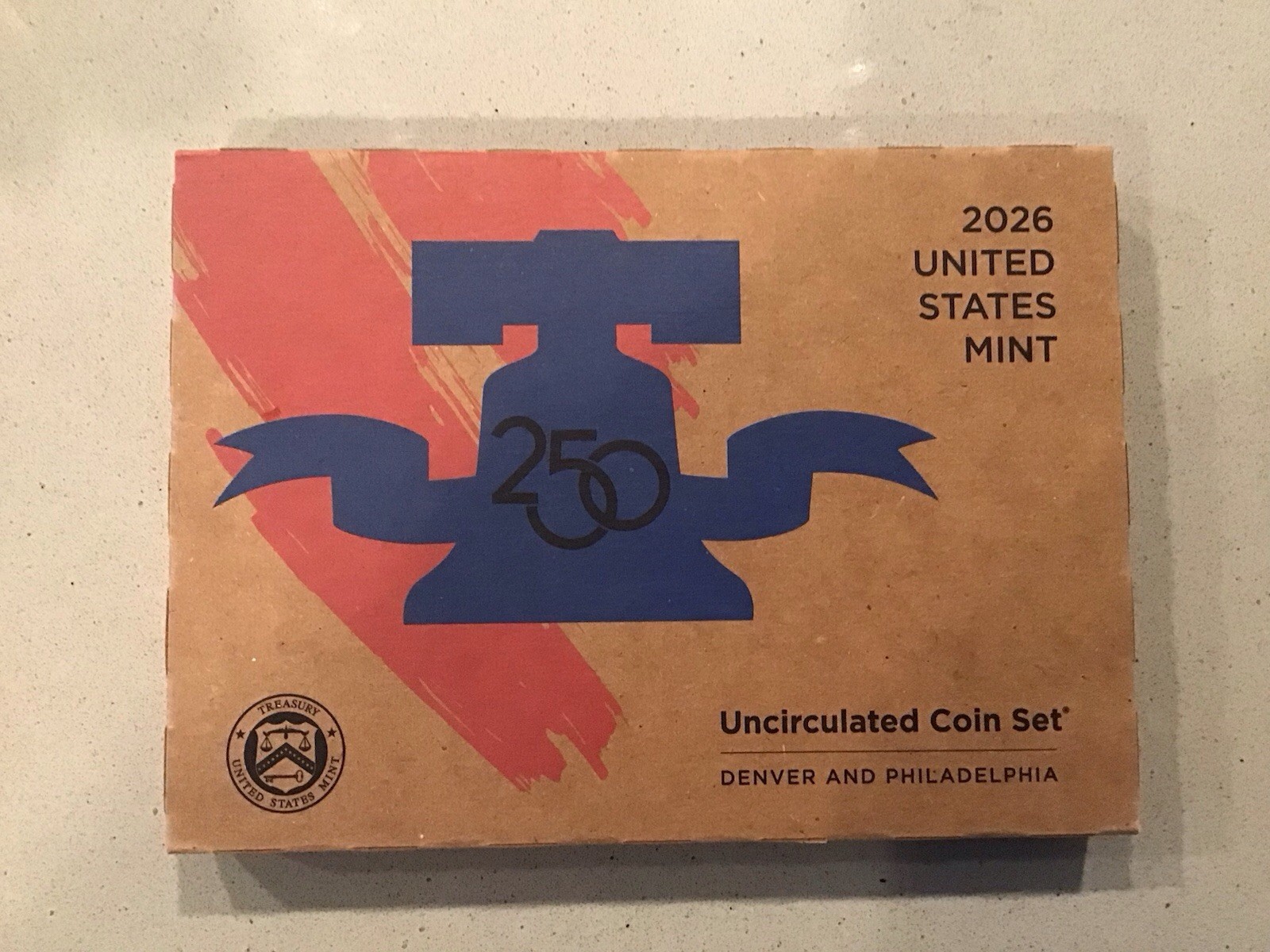 2026 P & D U.S. Mint Set Uncirculated Coin Mint Set with DUAL DATE CENT - Sealed